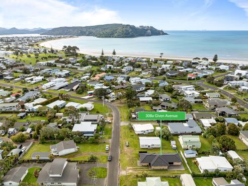 308A Given Avenue, Whangamata
