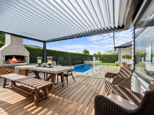 33 Pohutukawa Parade, Riverhead