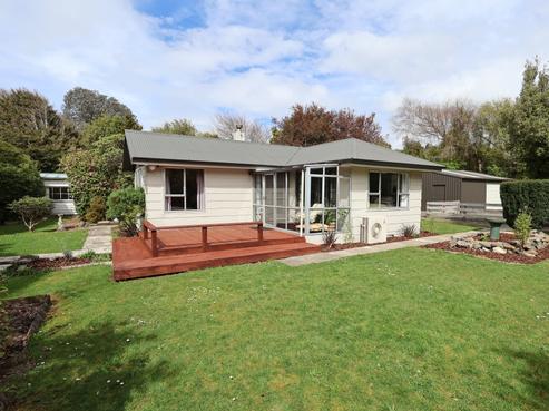 67 Marama Avenue North, Otatara