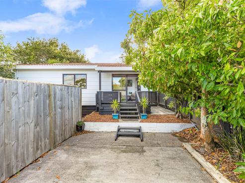 1/6 Peterhouse Place, West Harbour