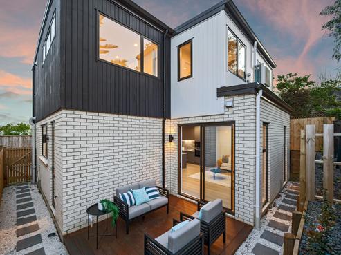 3D Margaret Place, Milford