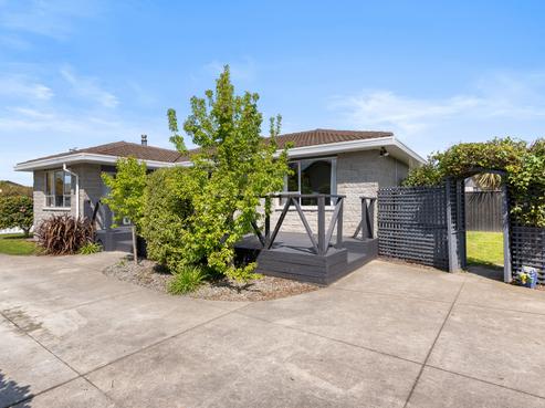 11 Thorness Street, Avondale