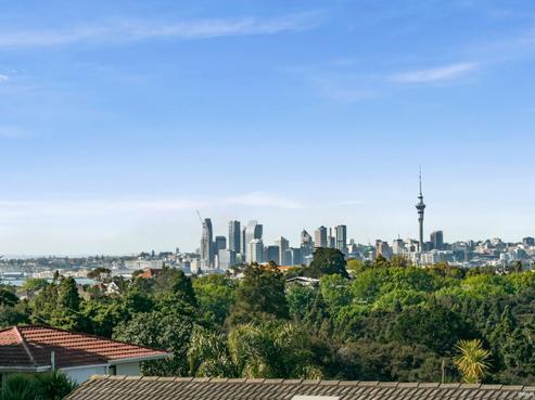 35 Raymond Terrace, Northcote