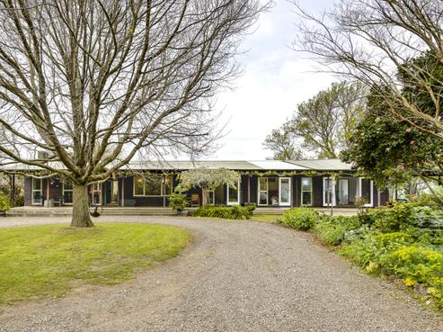 210 Raupare Road, Twyford