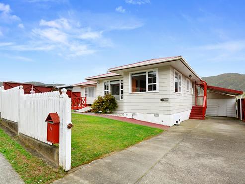 18 Newburn Grove, Wainuiomata