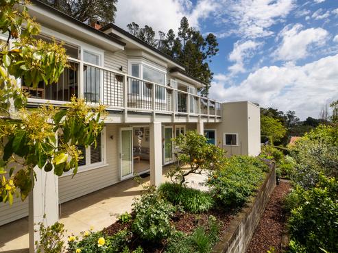16 Sadgrove Terrace, Mount Albert