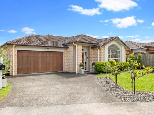 25 Stamford Crescent, Flat Bush