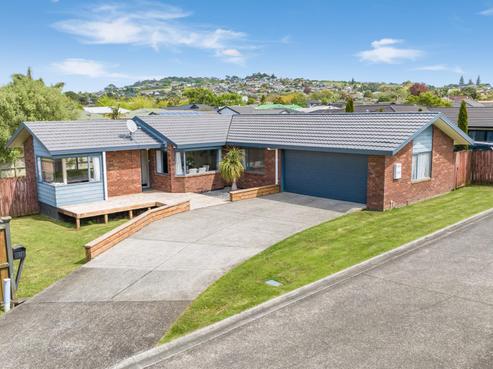 11 Lieshout Way, Pukekohe