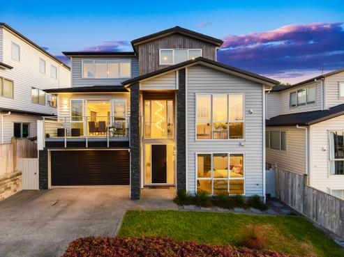 32 Cavalli Road, Long Bay