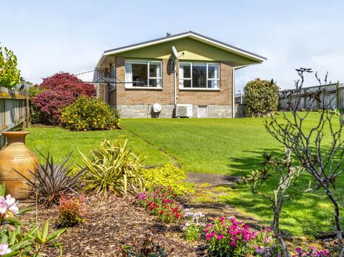 37 Clifton Drive, Waitara