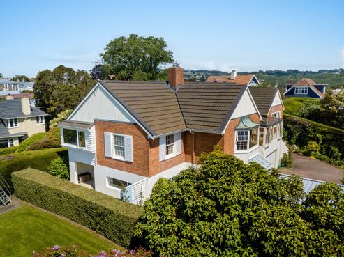 3 Falcon Street, Roslyn