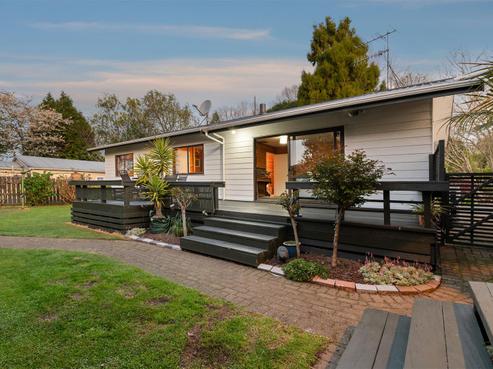 421A Sunset Road, Sunnybrook