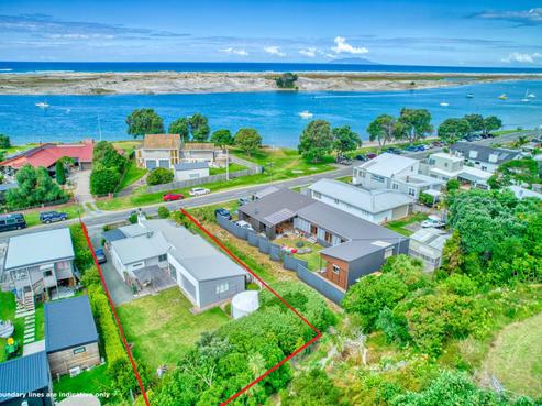 15 Alamar Crescent, Mangawhai Heads