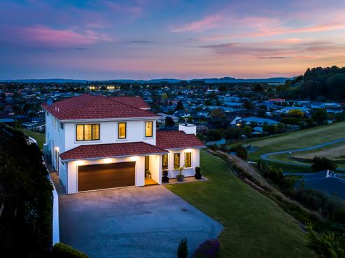 4 Ridgeway Terrace, Taradale