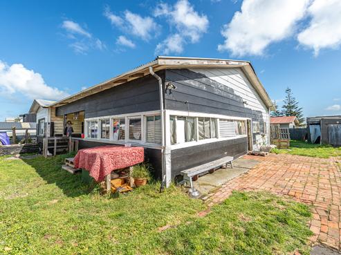 39 Cornfoot Street, Castlecliff