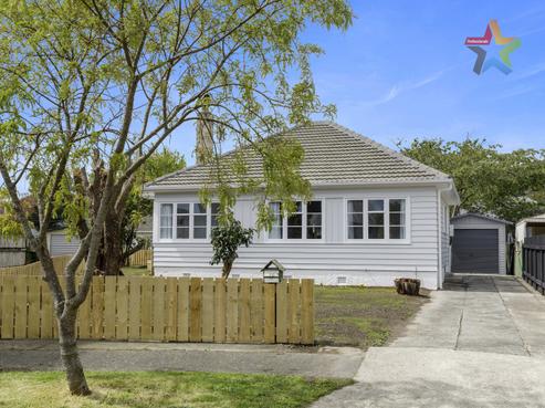 16 Purser Grove, Fairfield