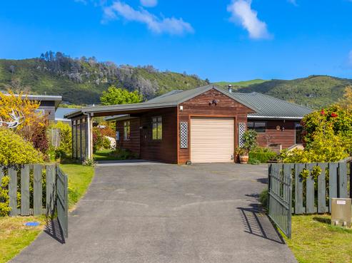 3 Antonia Place, Kinloch