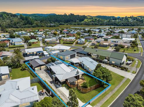 229 Chartwell Avenue, Whangamata
