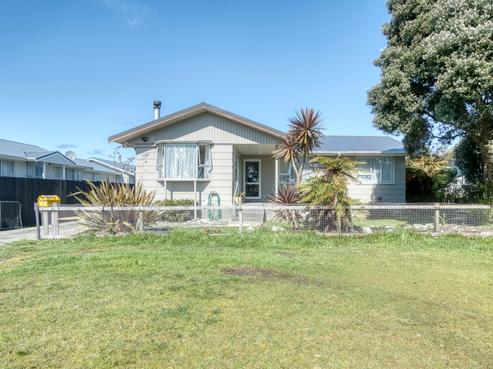 3 Tudor Street, Hokitika