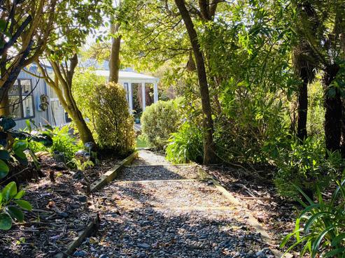 18 Violet Street, Riverton