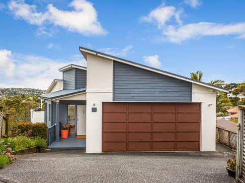 589F East Coast Road, Browns Bay
