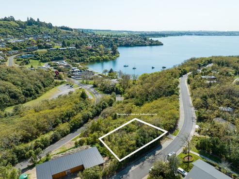 9 Parawera Drive, Acacia Bay