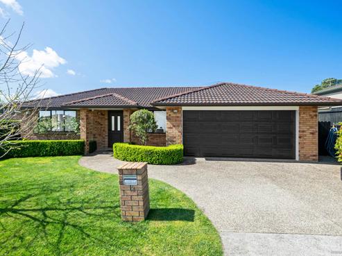 12 Henry Partington Place, Greenhithe
