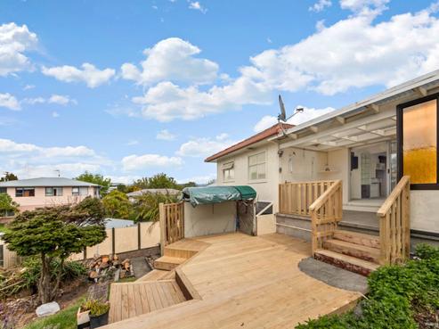 173 Edmonton Road, Te Atatu South