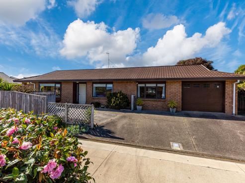 94 Cedar Drive, Paraparaumu Beach