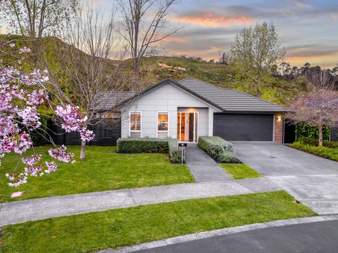 36 Crabb Fields Lane, Riverhead