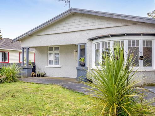 6 Percy Avenue, Stratford