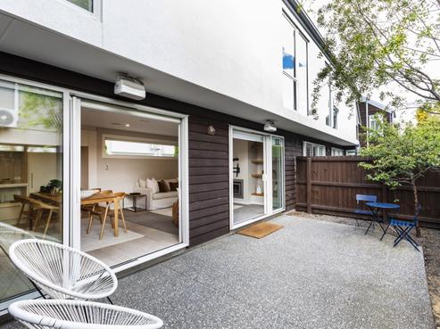 3/10 Stoneyhurst Street, Saint Albans