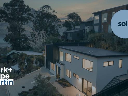 242 Fernhill Road, Fernhill/Sunshine Bay