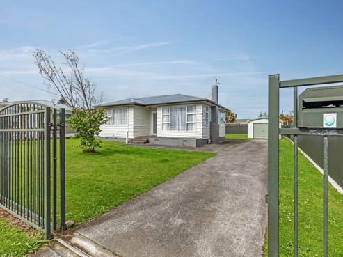 9 Carlisle Street, Levin