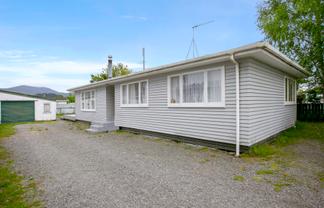 1/35 Te Rangitautahanga Road, Turangi