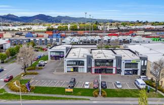 Blenheim Road office with warehouse