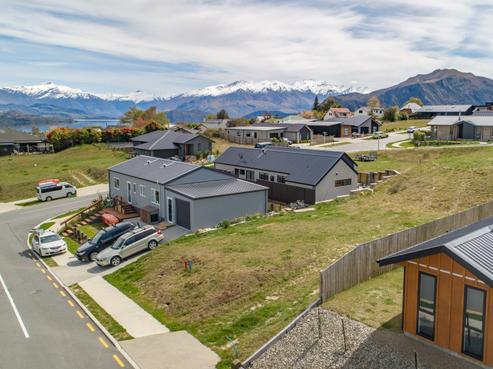 16 Tuohy Lane, Wanaka