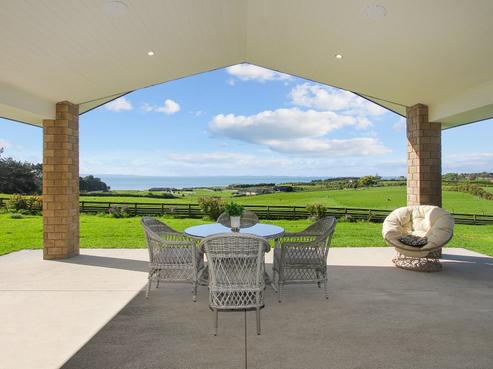 205 Clarks Beach Road, Clarks Beach