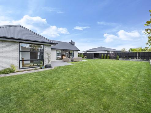 17 Newbrook Terrace, Darfield