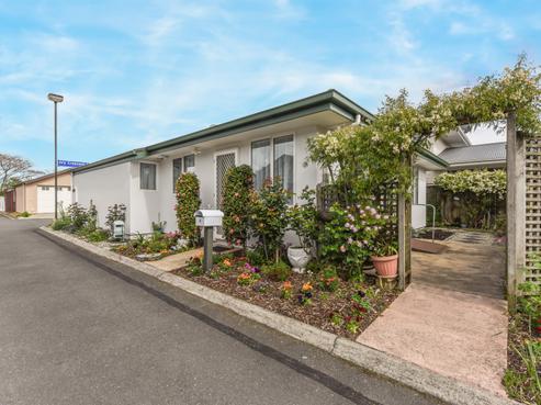 4 Ivy Crescent, Richmond