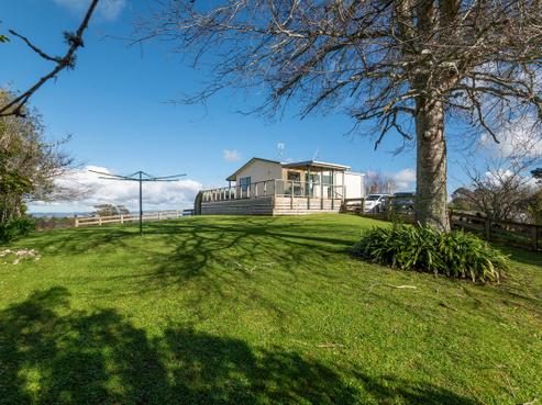477A Ridge Road, Paremoremo