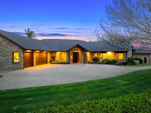 55 Kingseat Road, Patumahoe