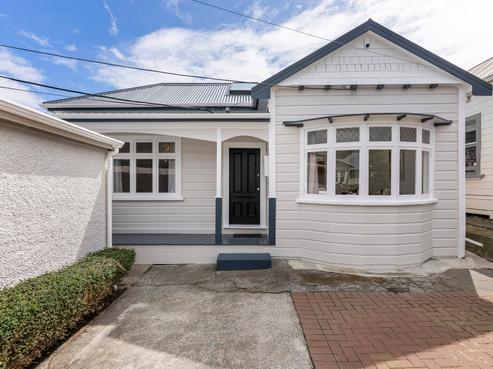 24 Herald Street, Berhampore