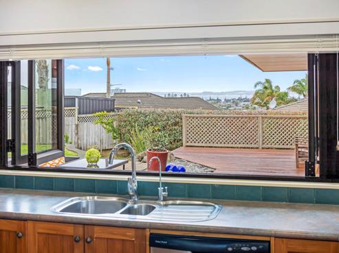 101 Grovenor Drive, Orewa