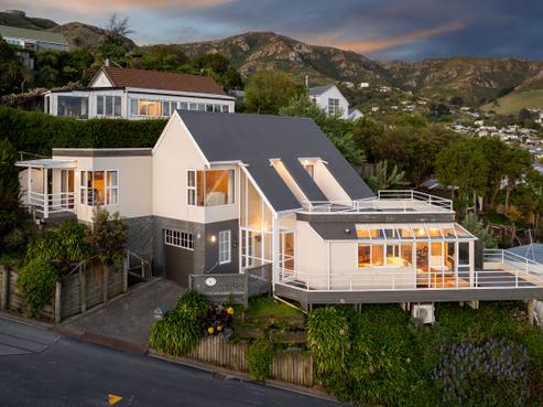 8A Bridle Path, Lyttelton