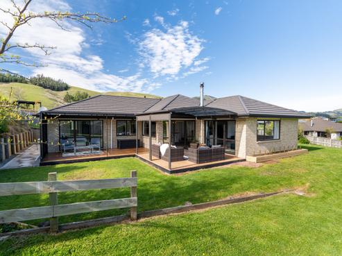 2 Pinfold Place, Mosgiel