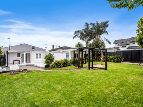 28 Harlston Road, Mount Albert
