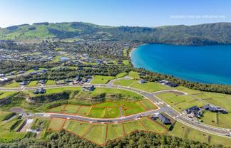 00 Seven Oaks, Kinloch