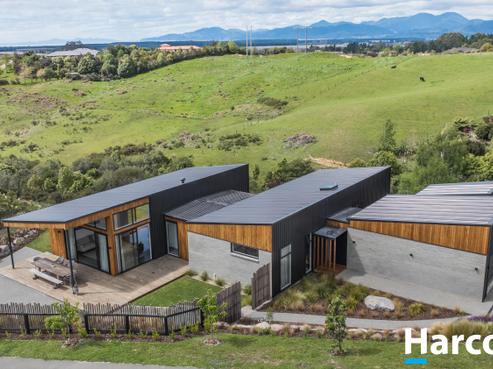 136 Redvale Road, Redwood Valley