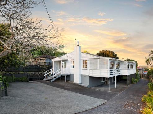 219 Rangatira Road, Beach Haven